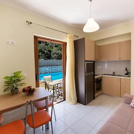 Delphinus Villas-villa Nikitas