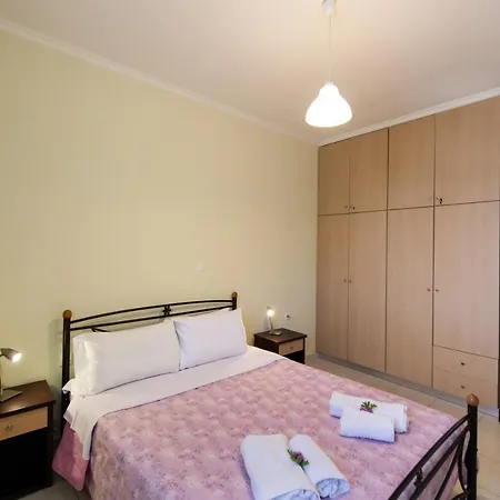 Delphinus Villas-villa Nikitas