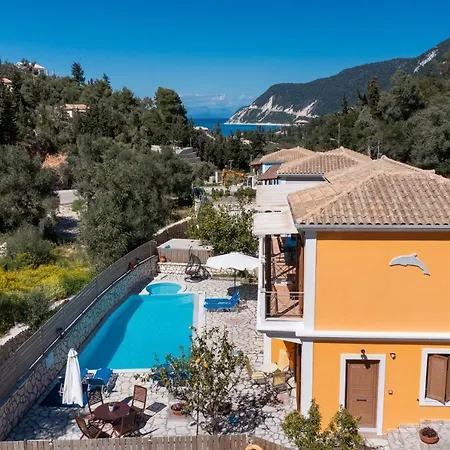 Delphinus Villas-villa Nikitas アパート Áyios Nikítas