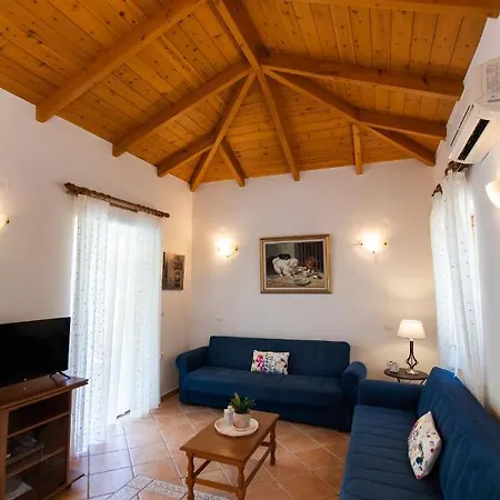 Delphinus Villas-villa Nikitas Agios Nikitas